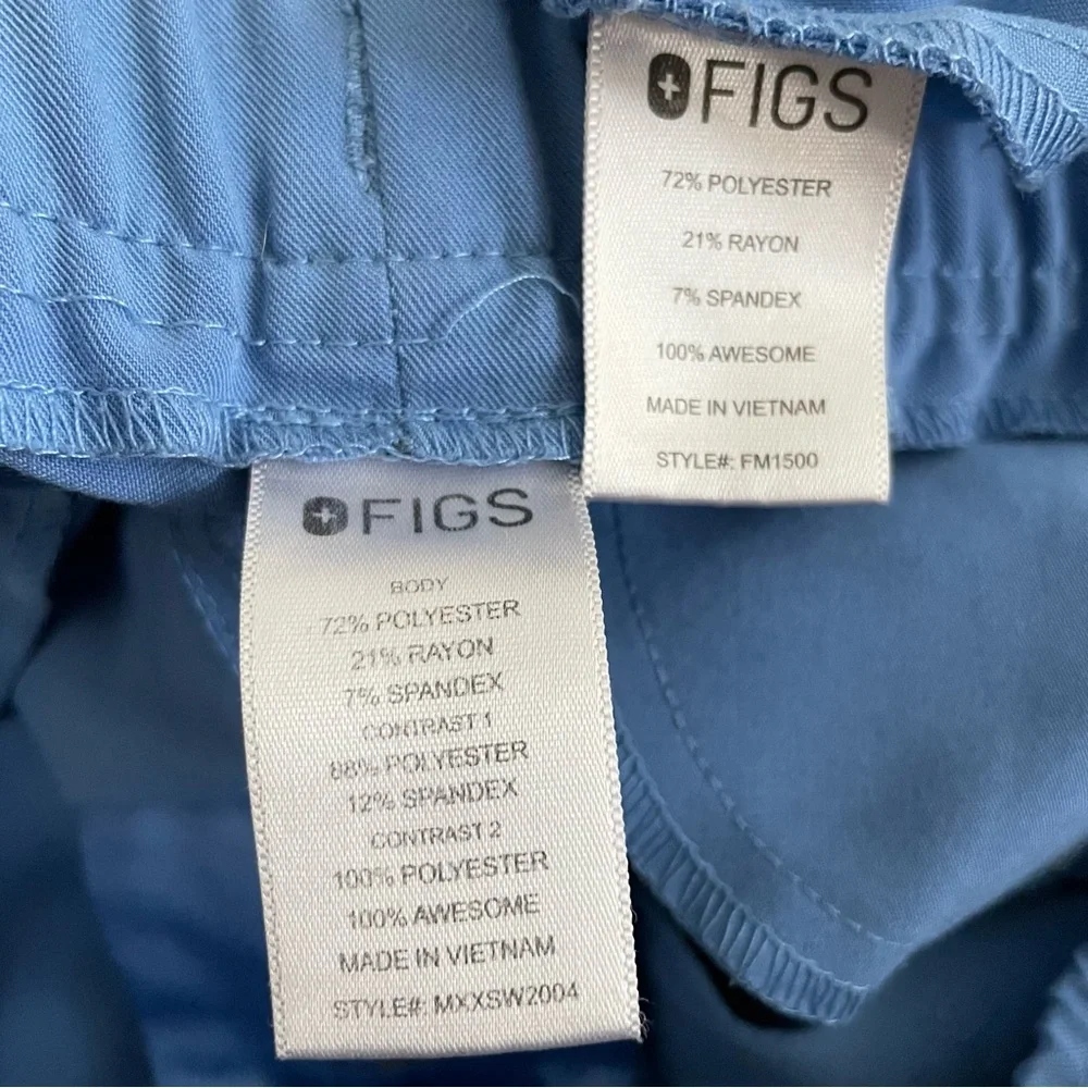 Men’s FIGS Scrub Top Medium & Pants Small Set Ceil Blue